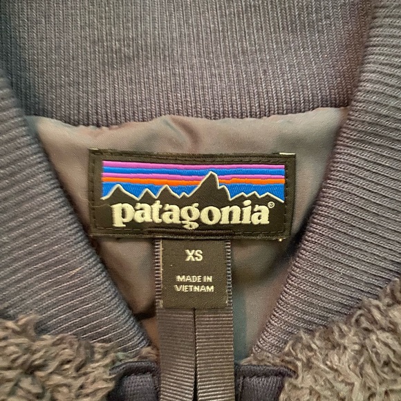 Patagonia Fleece Zip Up - Picture 2 of 2